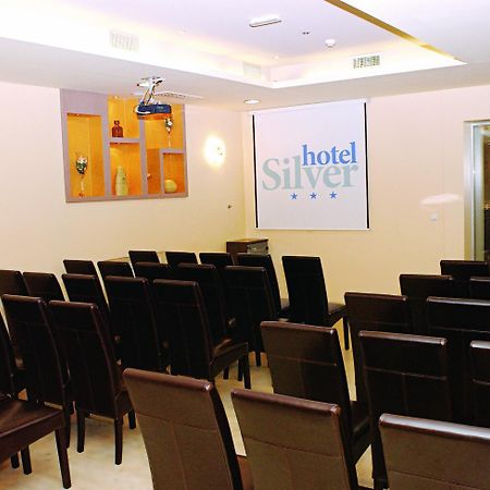 Hotel Silver Осиек Екстериор снимка